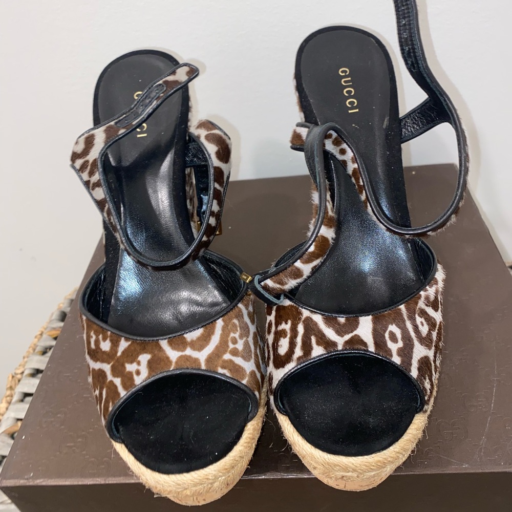 Authentic Gucci wedges Box and duster included. No visible signs of damage.